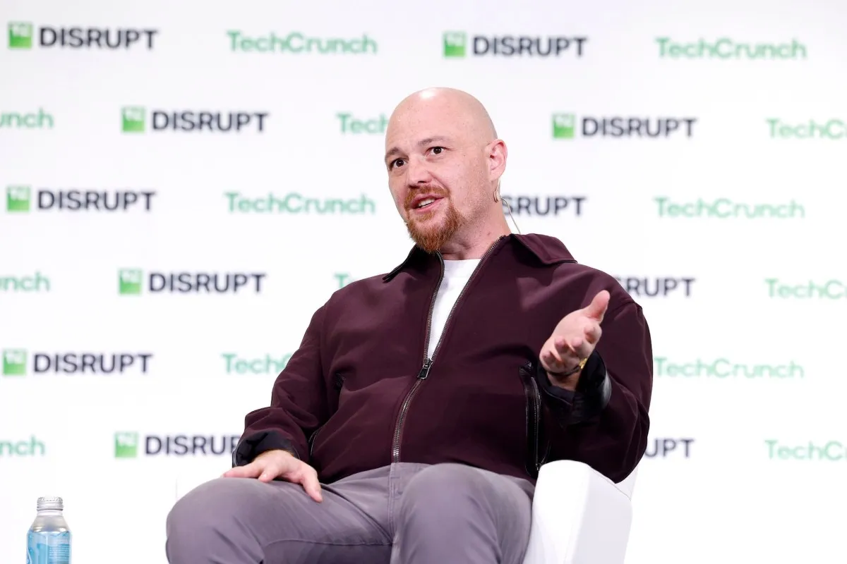 Illustration from TechCrunch: Replit makes OpenAI the default model for Replit Agent, while Claude stays available
